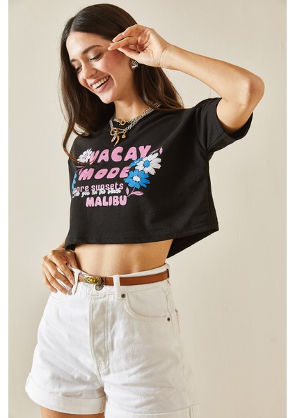 Siyah Baskılı Bisiklet Yaka Crop T-Shirt 5YXK1-48564-02