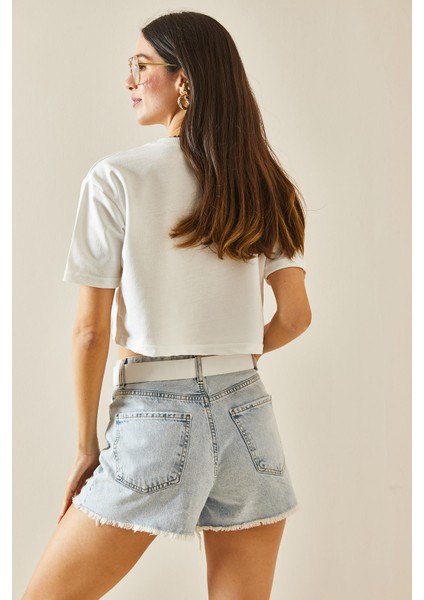 Beyaz Baskılı Bisiklet Yaka Crop T-Shirt 5YXK1-48565-01 indirimleri