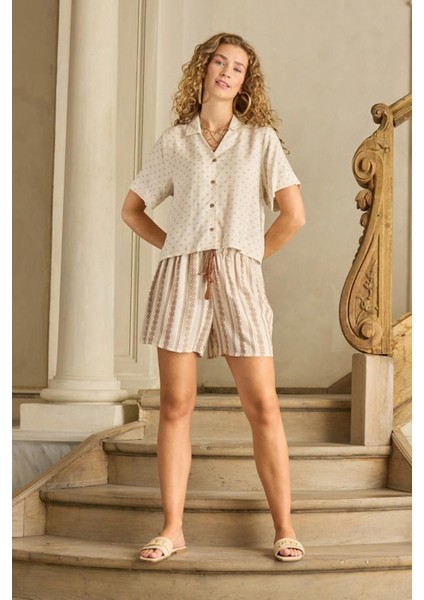 Kadın Kısa Kol Önden Düğmeli Şortlu Bej Pijama Takım C9T2N1O12 indirimleri