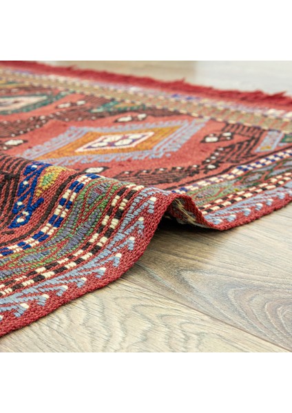 Rinat Etnik Tasarımlı El Dokuma Cicim Kilim 131X159 cm