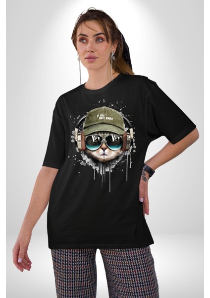 Havalı Pilot Şapkalı Müzik Dinleyen Kedi Pamuklu Bisiklet Yaka Kadın Erkek Oversize Boyfriend Dijital Baskılı Siyah T-Shirt