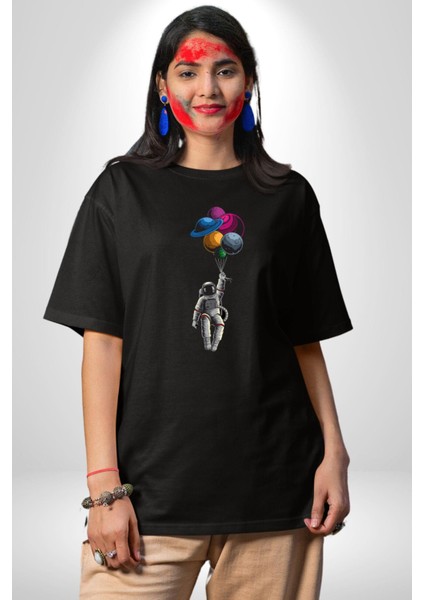Gezegenler Balon Astronot Yükselişi Pamuklu Bisiklet Yaka Kadın Erkek Oversize Boyfriend Dijital Baskılı Siyah T-Shirt modelleri