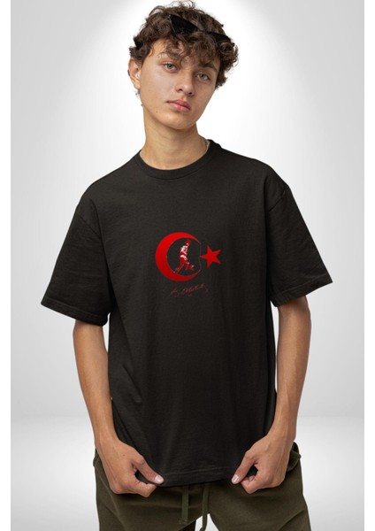 Ay Yıldız Kırmızı Kemal Atatürk Imza Pamuklu Bisiklet Yaka Kadın Erkek Oversize Boyfriend Dijital Baskılı Siyah T-Shirt fiyatları