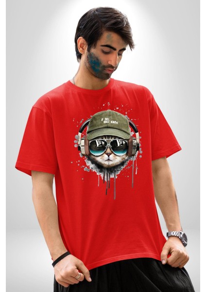Havalı Pilot Şapkalı Müzik Dinleyen Kedi Pamuklu Bisiklet Yaka Kadın Erkek Oversize Boyfriend Dijital Baskılı Kırmızı T-Shirt fiyatları