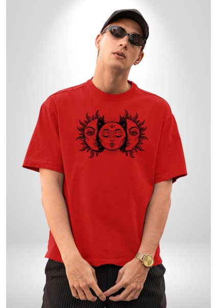 Ay ve Güneş Retro Pamuklu Bisiklet Yaka Kadın Erkek Oversize Boyfriend Dijital Baskılı Kırmızı T-Shirt fiyatları