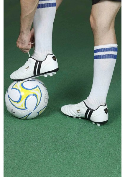 13256 Fg Beyaz Futbol Krampon Ayakkabı V3