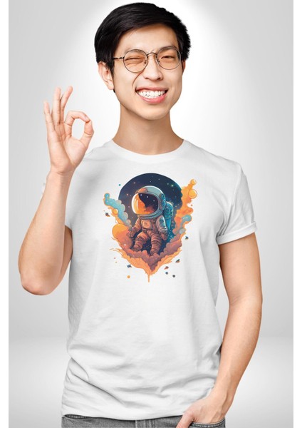 Bulutlar Astronot Uzay Kadın Erkek Unisex Beyaz Organik Baskılı T-Shirt Penye Yüksek Kalite