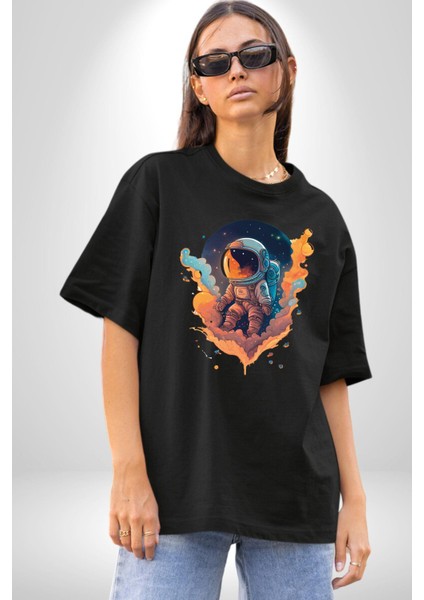 Bulutlar Astronot Uzay Pamuklu Bisiklet Yaka Kadın Erkek Oversize Boyfriend Dijital Baskılı Siyah T-Shirt modelleri