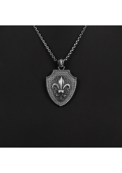 925 Ayar Gümüş Kalkan Temalı Fleur De Lis Erkek Kolye
