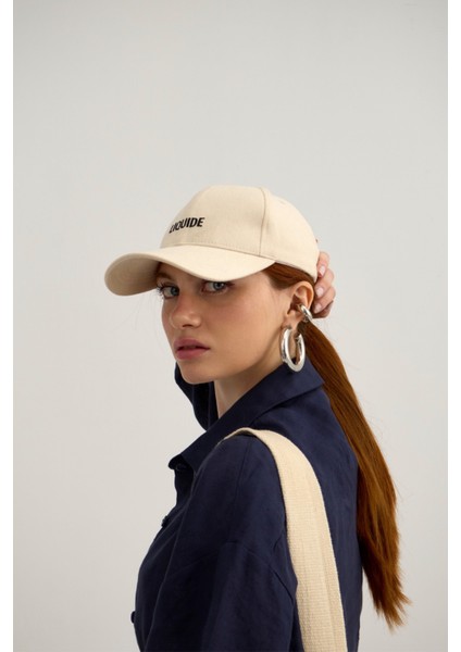 Lıquıde Cap Ecru fırsatları