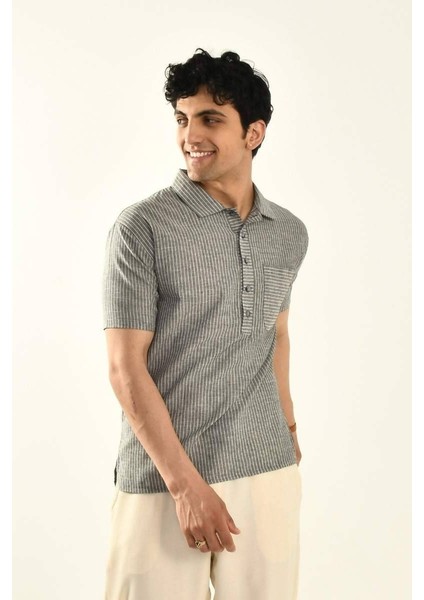 Siyah Çizgili Gömlek modelleri