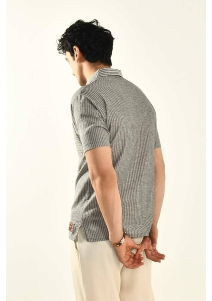 Siyah Çizgili Gömlek indirimleri