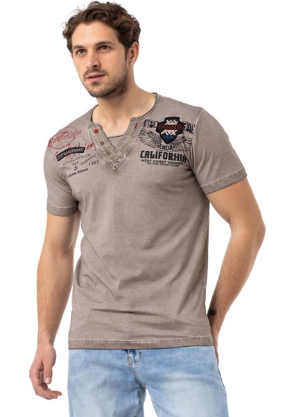 CT783 Düğmeli V Yaka California Baskılı Erkek Tişört modelleri
