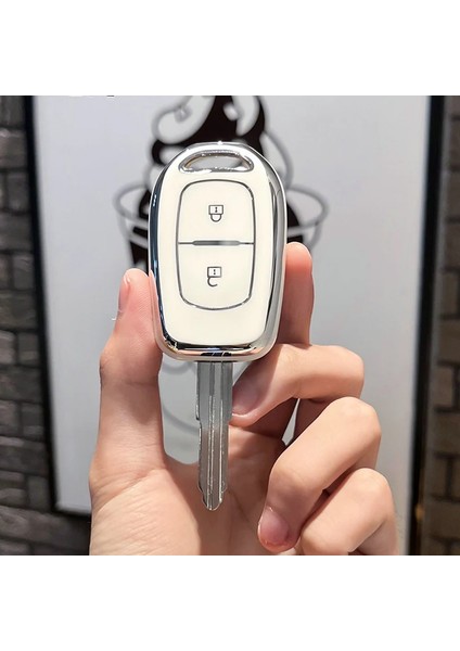 Renkstore Renault Symbol Dacia Sandero Logan Duster 2 Buton Beyaz Silikon Kılıf Anahtarlık