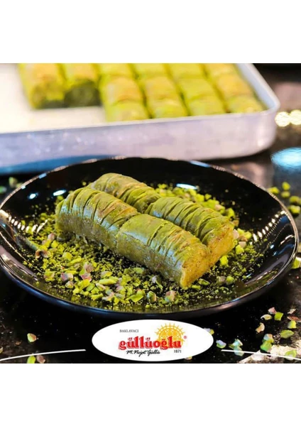 Fıstıklı Dürüm Baklava