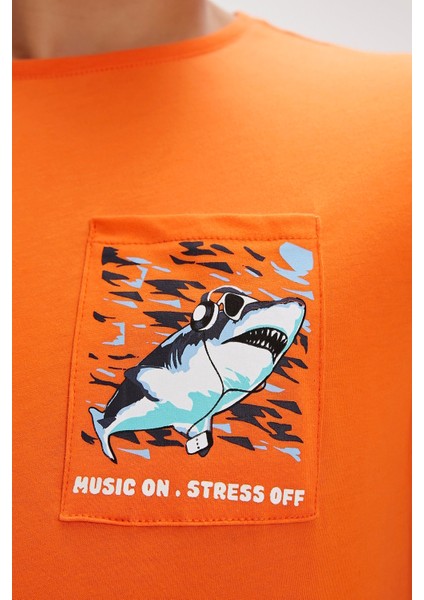 Francis Turuncu Baskılı Erkek Tişört indirimleri