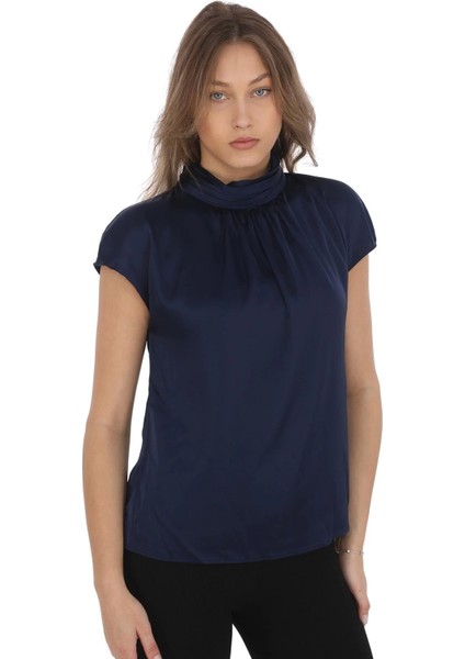 Yaka Drape Detaylı Saten Bluz 01-Lacivert modelleri