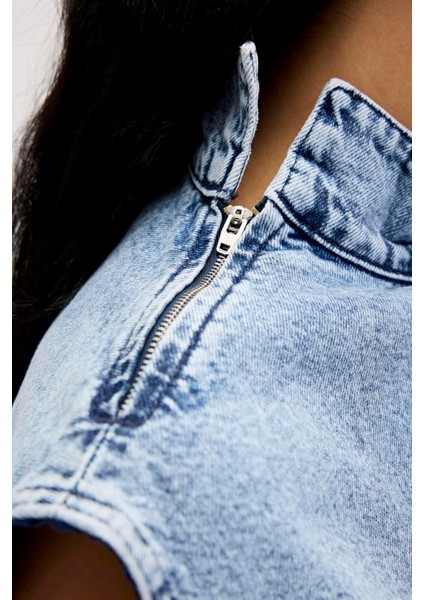 Veronica Blue Kadın Denim Crop fırsatları