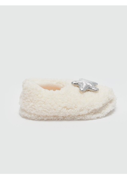 Lcw Steps 3D Aplike Detaylı Pelüş Kız Çocuk Ev Terliği fiyatları