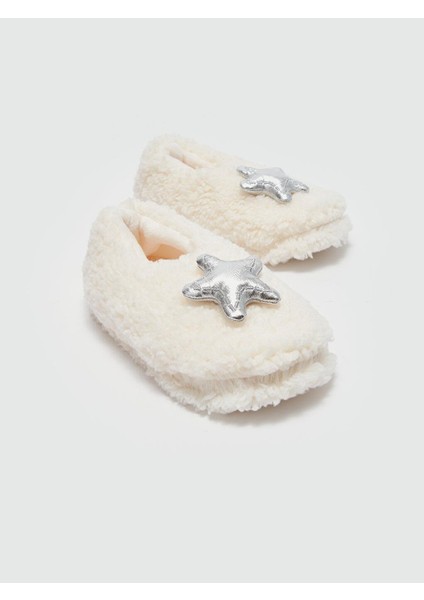 Lcw Steps 3D Aplike Detaylı Pelüş Kız Çocuk Ev Terliği indirimleri