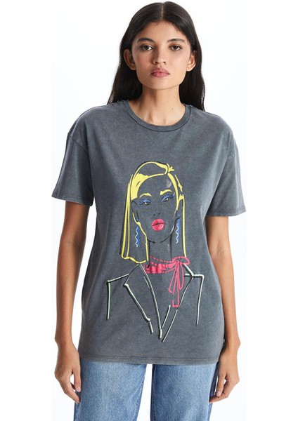 Lcw Vision Bisiklet Yaka Baskılı Kısa Kollu Kadın Tişört fiyatları