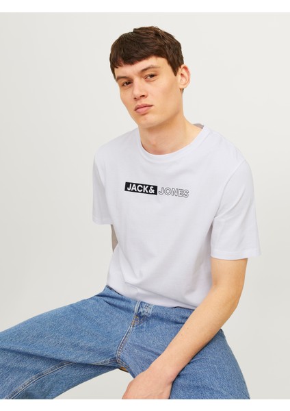 Erkek Gögüs Baskili Tisört - Corplogo fırsatları