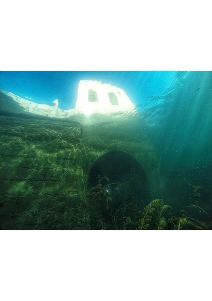 Su Altında Türkiye From Underwater (Ciltli)