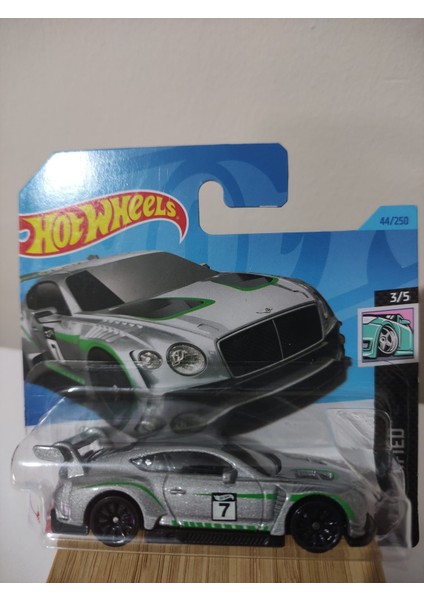 - 2018 Bentley Continental Gt3