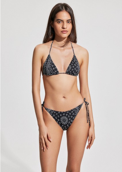 Siyah Bikini ÜSTÜ1912596-900