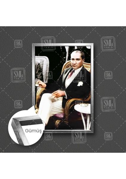 Mustafa Kemal Atatürk Kahve Içerken Karizma Türk Çerçeveli Dikey Kanvas Tablo