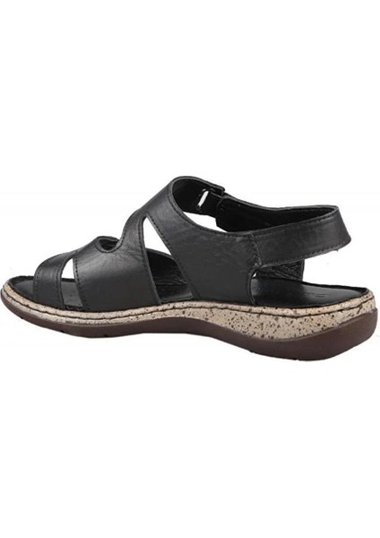22339 Sıyah Derı Bayan Sandalet fiyatları
