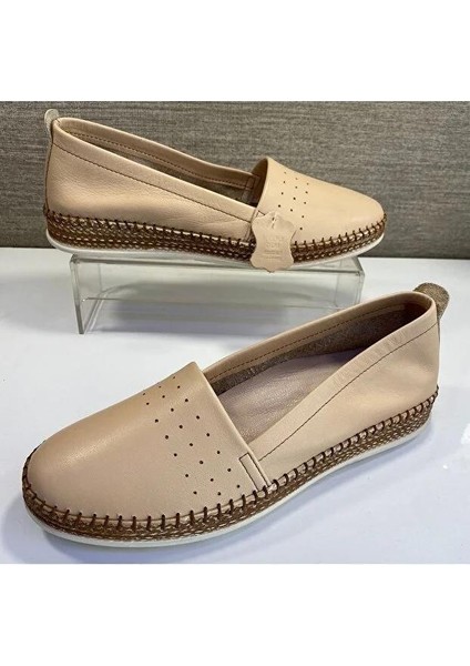 P25 Kadın Babet Ayakkabı Bej modelleri