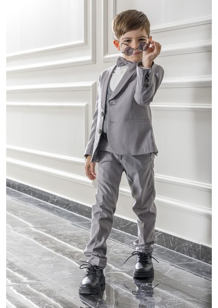 Yelekli Papyonlu Çocuk Genç Mevsimlik Takım Elbise Mezuniyet Balo Bayramlık Düğünlük Damatlık Seti 5'li NX-5004