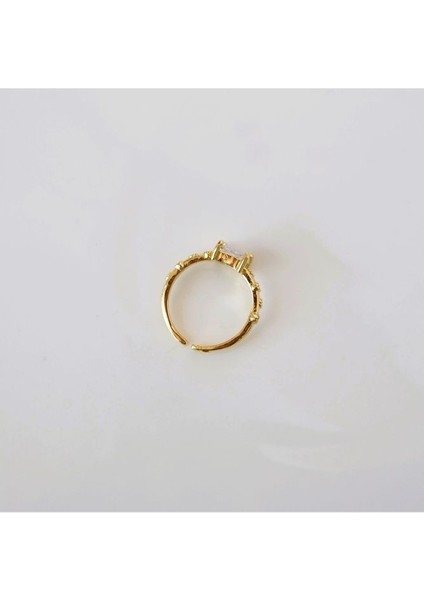 Dörtgen Baget Taş Yüzük Ayarlanabilir Zirkon Gold modelleri