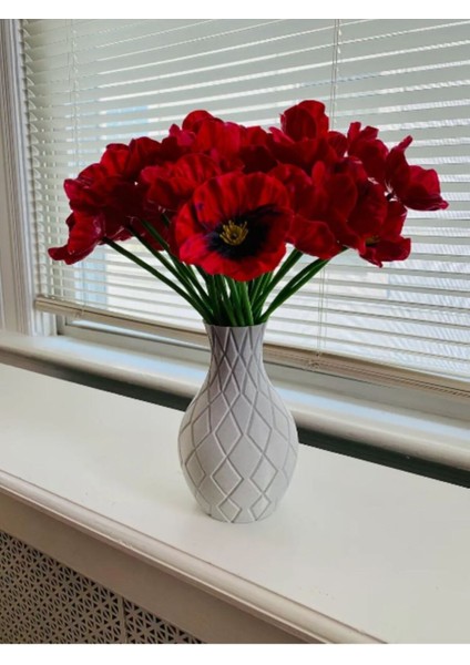 Elmas Tasarımlı Vazo ( 18 Cm )