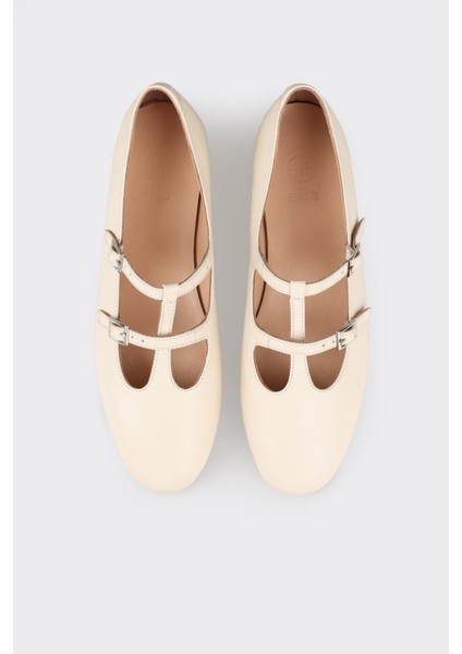 Ekru Deri Kadın Günlük Ayakkabı fırsatları