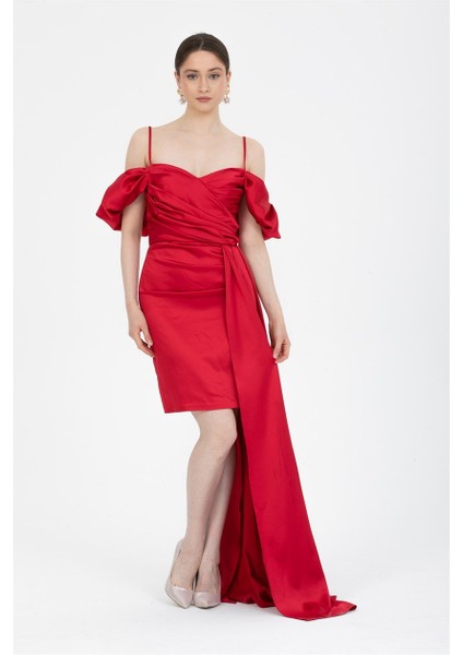 Kırmızı Drapeli Mini Saten Abiye Elbise