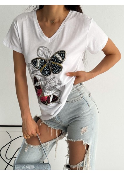 Kadın Yeni Sezon %100 Pamuk Kelebekler Desenli Işlemeli T-Shirt fiyatları