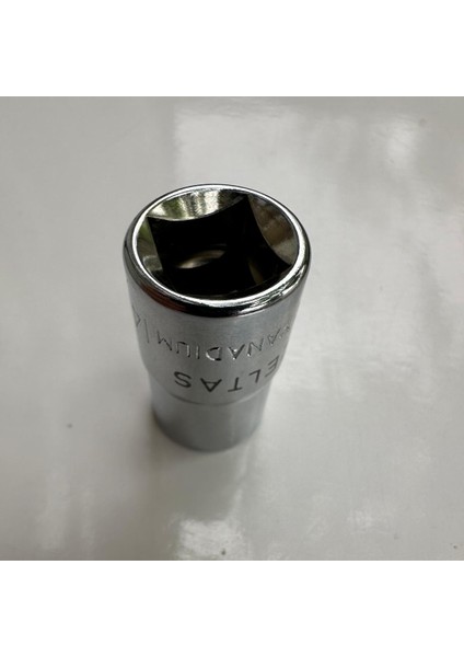 10 mm 1/2" Altı Köşe Lokma Anahtar