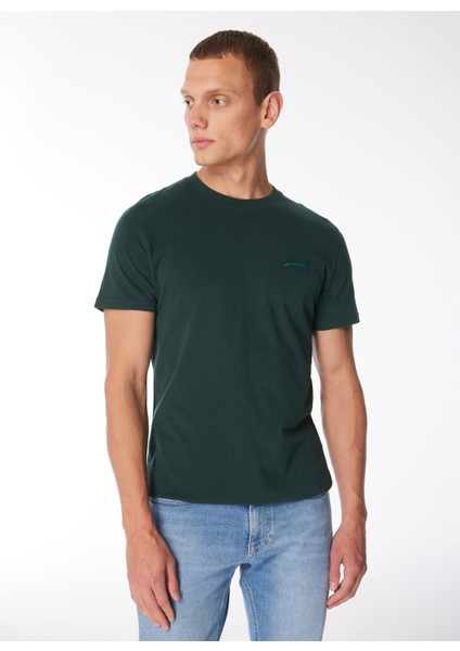 Bisiklet Yaka Düz Yeşil Erkek T-Shirt M1011245M20E_ESSENTIAL Logo Emb Tee