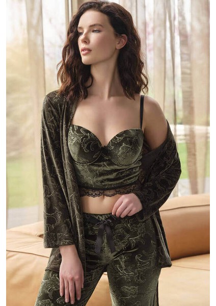 Kadife Sabahlık Balenli Destekli Dolgulu Dantelli Büstiyer Sütyen ve Pantolon Pijama 3 Lü Takımm 5632 modelleri
