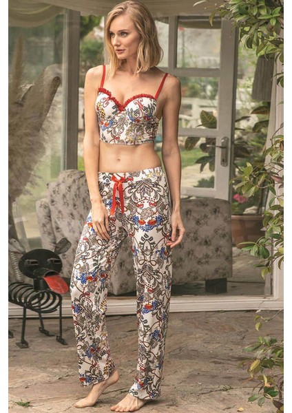 Ekru Şal Desenli Büstiyerli Pijama Takımı 4159