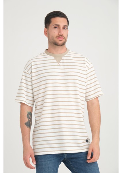 Zarf Yaka Detaylı Çizgili Oversize T-Shirt - Kum Beji