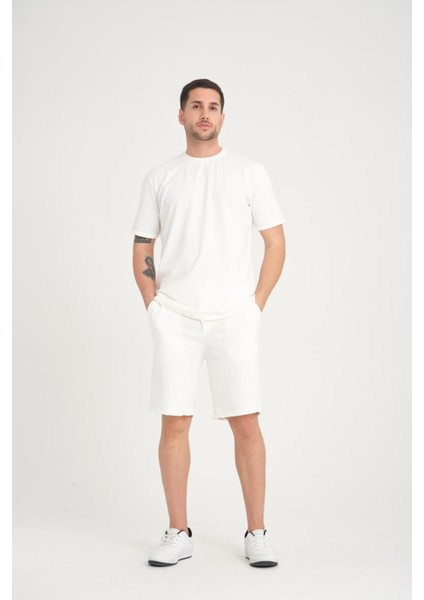 İki İplik Pamuklu Duble Kol Yırtmaçlı T-Shirt Şort Takım - Ekru