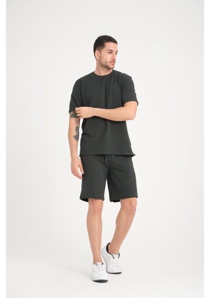 İki İplik Pamuklu Duble Kol Yırtmaçlı T-Shirt Şort Takım - Çam Yeşili fırsatları