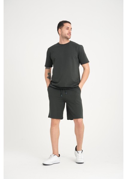 İki İplik Pamuklu Duble Kol Yırtmaçlı T-Shirt Şort Takım - Çam Yeşili indirimleri