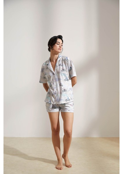 Kadın Pamuklu Kısa Kollu Şortlu Pijama Takımı