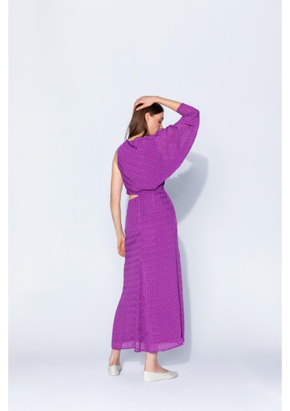 Tek Omuz Yarasa Kol Yırtmaçlı Elbise 24S40443 fırsatları