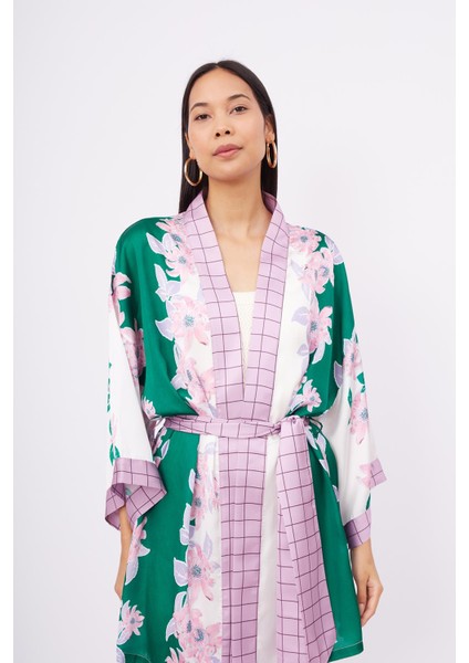 LILAC CHARM SHORT KIMONO Baskılı Saten Kadın Kısa Kimono - Yeşil/Pembe