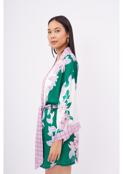 LILAC CHARM SHORT KIMONO Baskılı Saten Kadın Kısa Kimono - Yeşil/Pembe